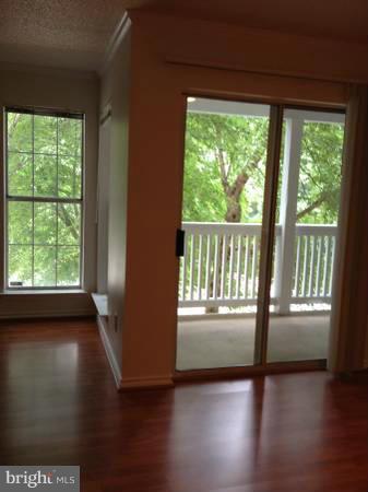 FOUNTAINS AT MCLEAN - Residential Lease