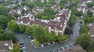 FOUNTAINS AT MCLEAN - Residential Lease