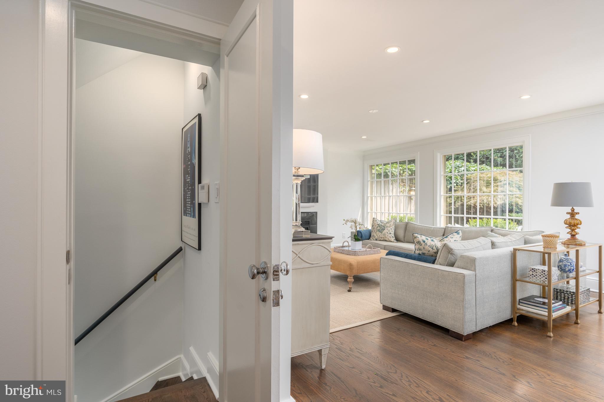 GEORGETOWN - Residential