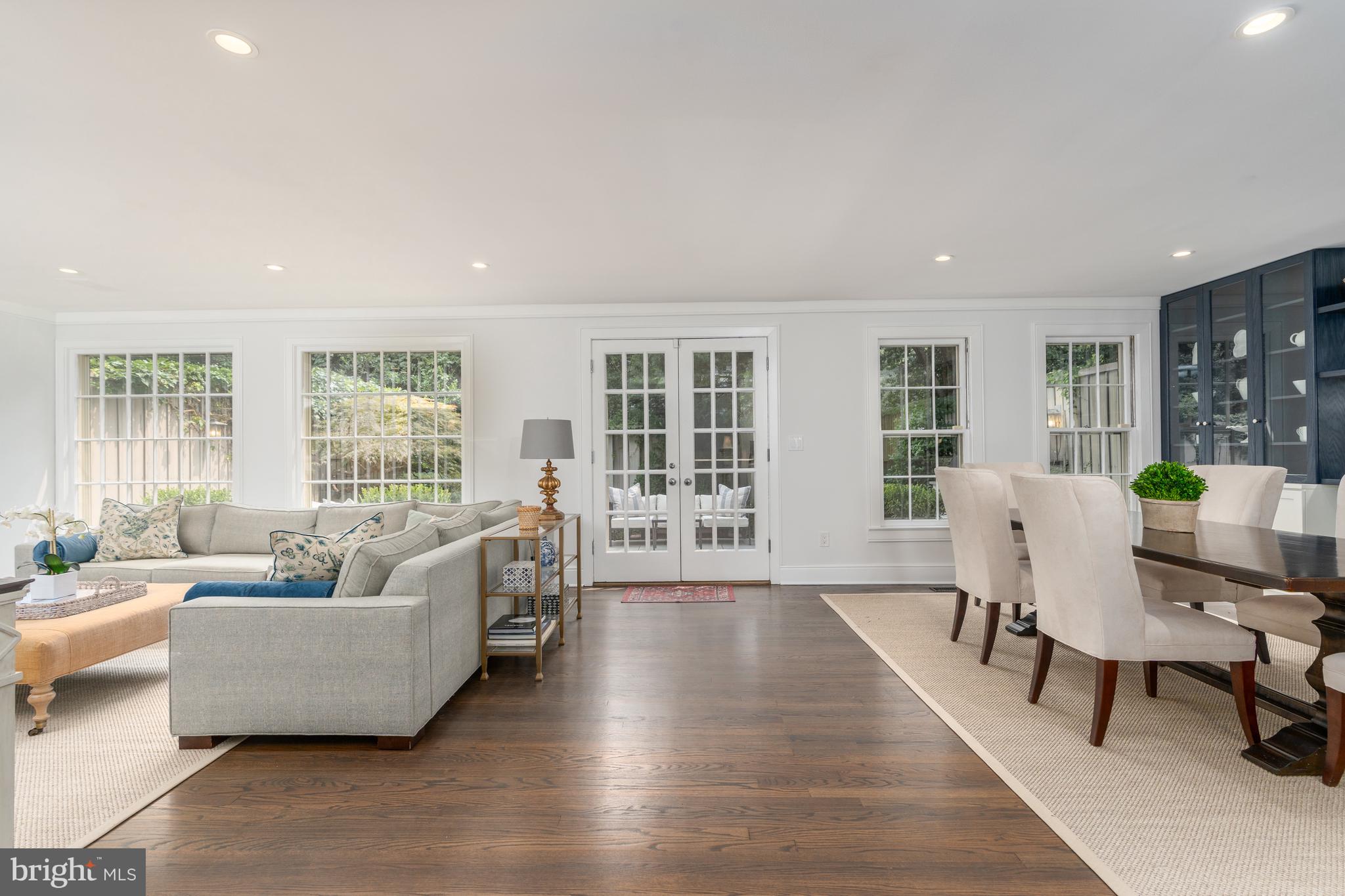 GEORGETOWN - Residential