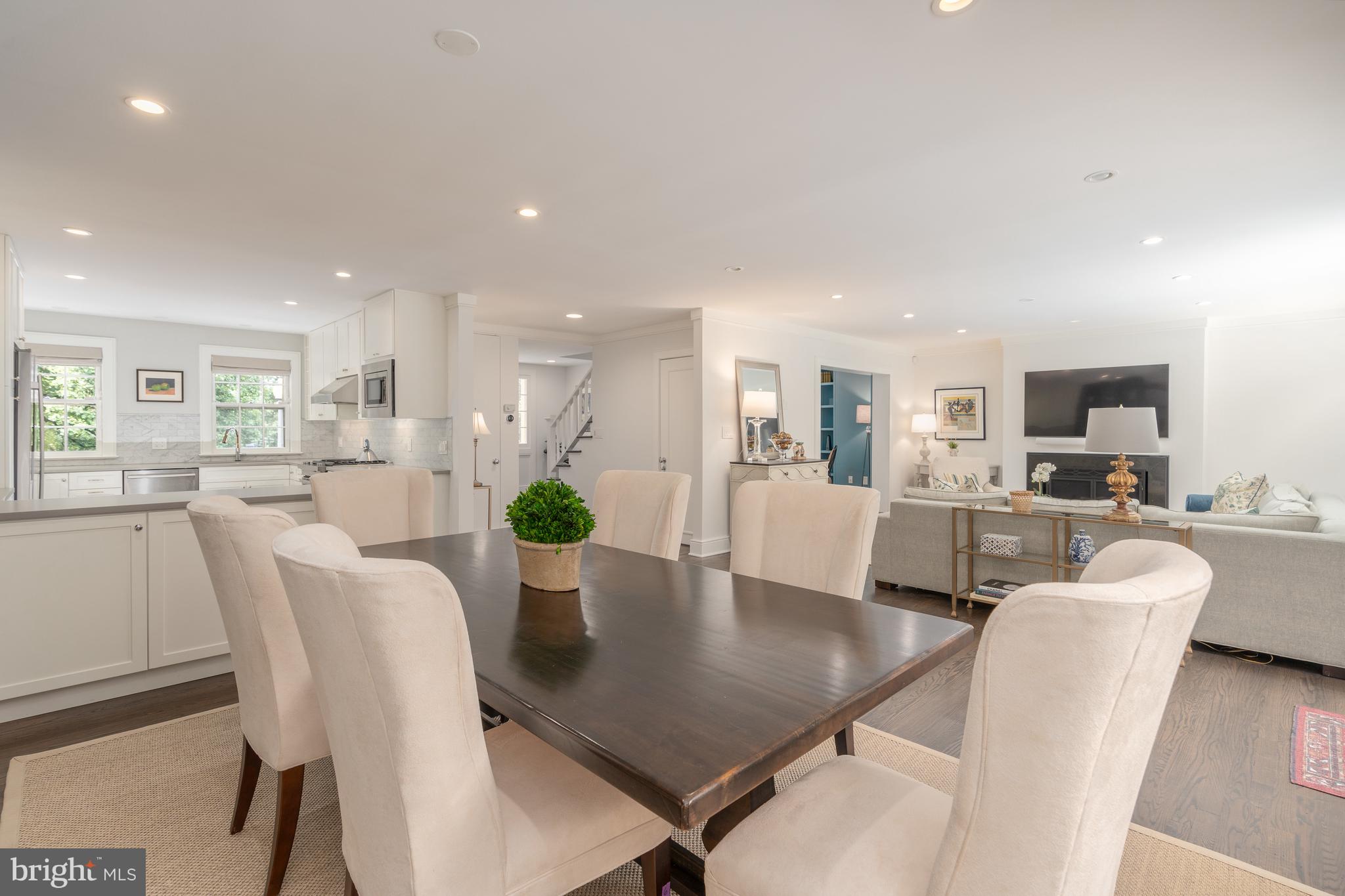 GEORGETOWN - Residential