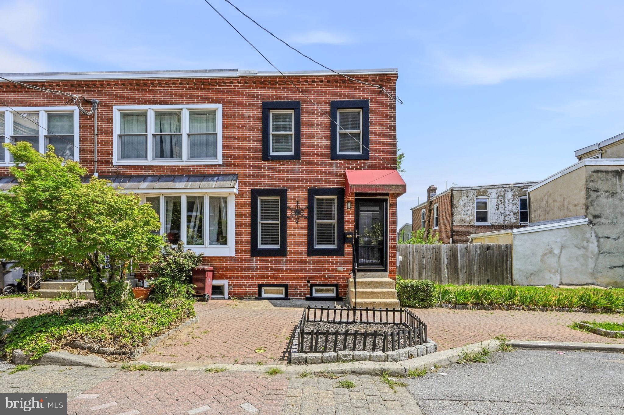 211 E 13TH STREET