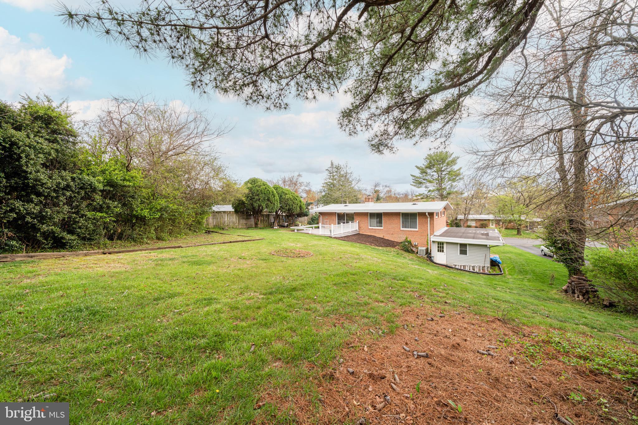 GRASS RIDGE - Residential