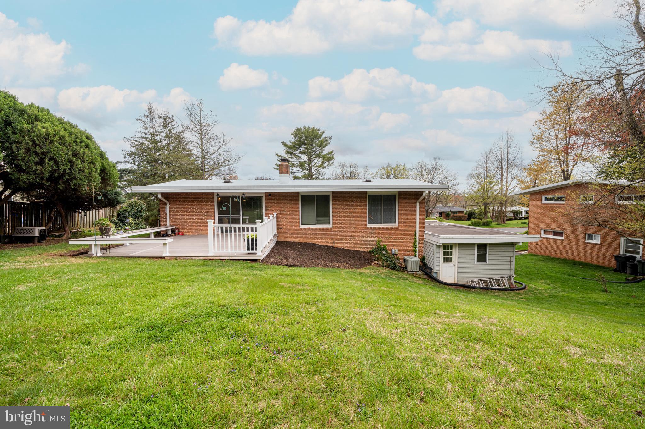 GRASS RIDGE - Residential