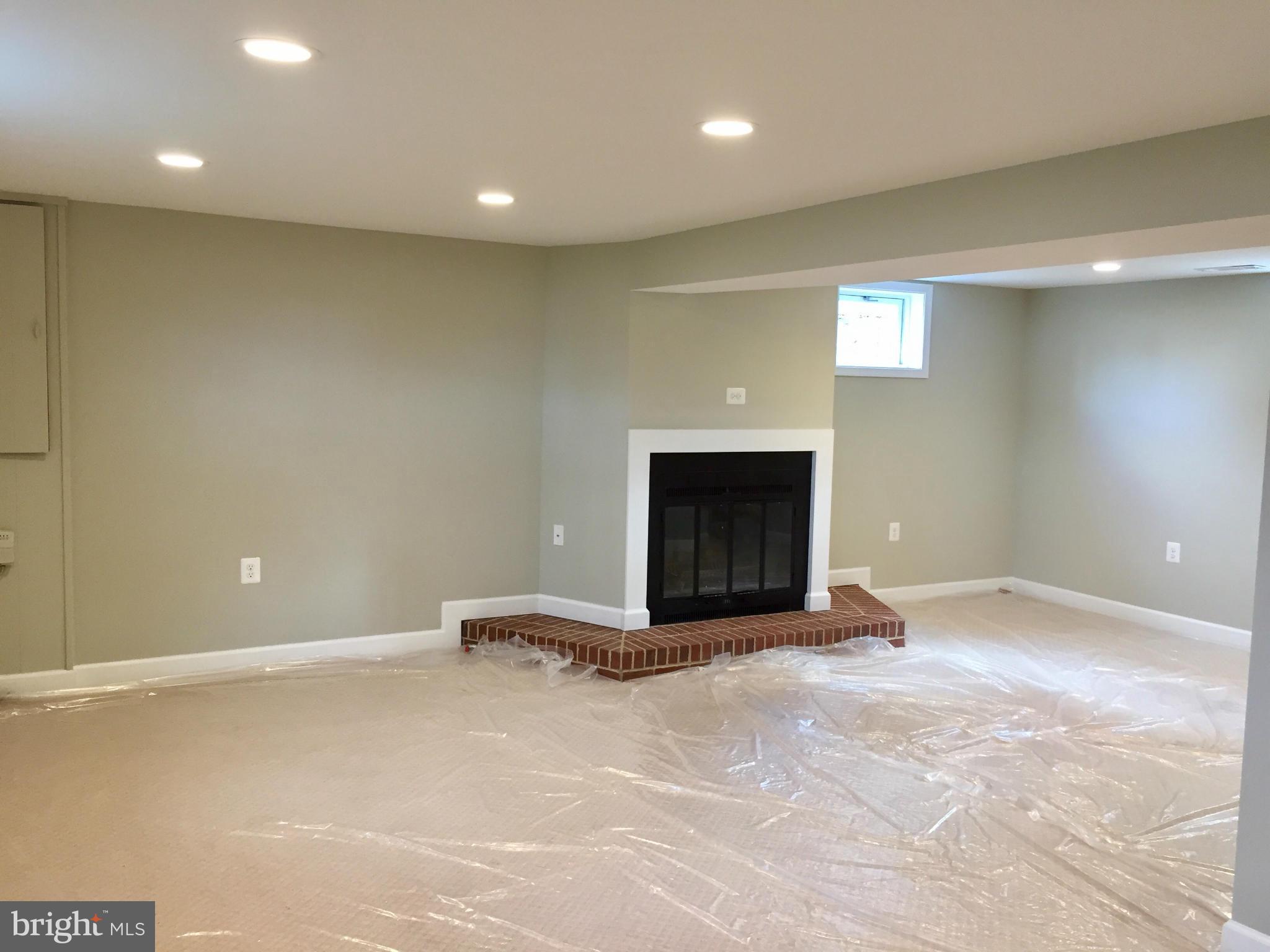 RAMBLEWOOD VILLAGE - Residential