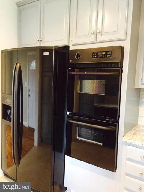 RAMBLEWOOD VILLAGE - Residential