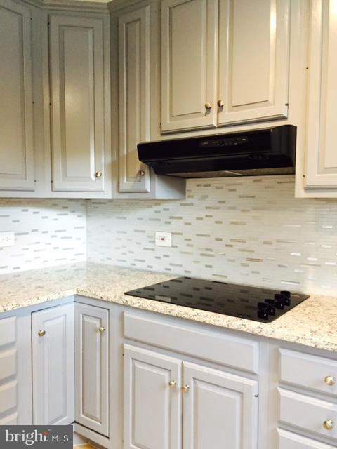 RAMBLEWOOD VILLAGE - Residential