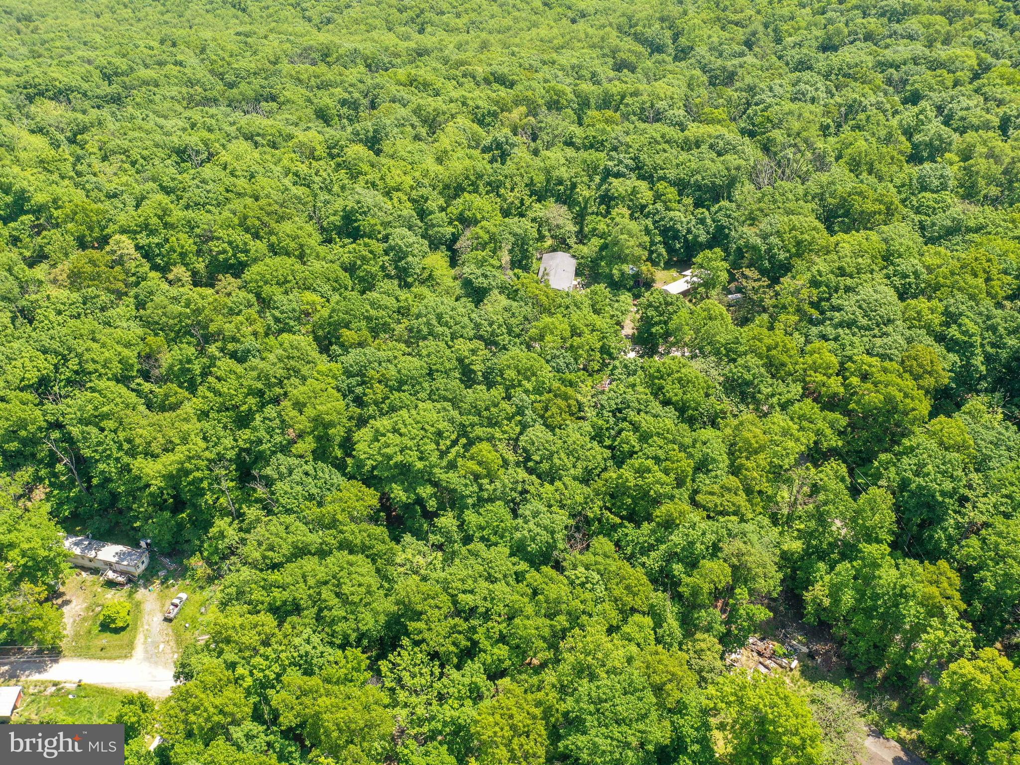 Sections I#3, I#4, J#3 MOUNTAIN TOP TRAIL