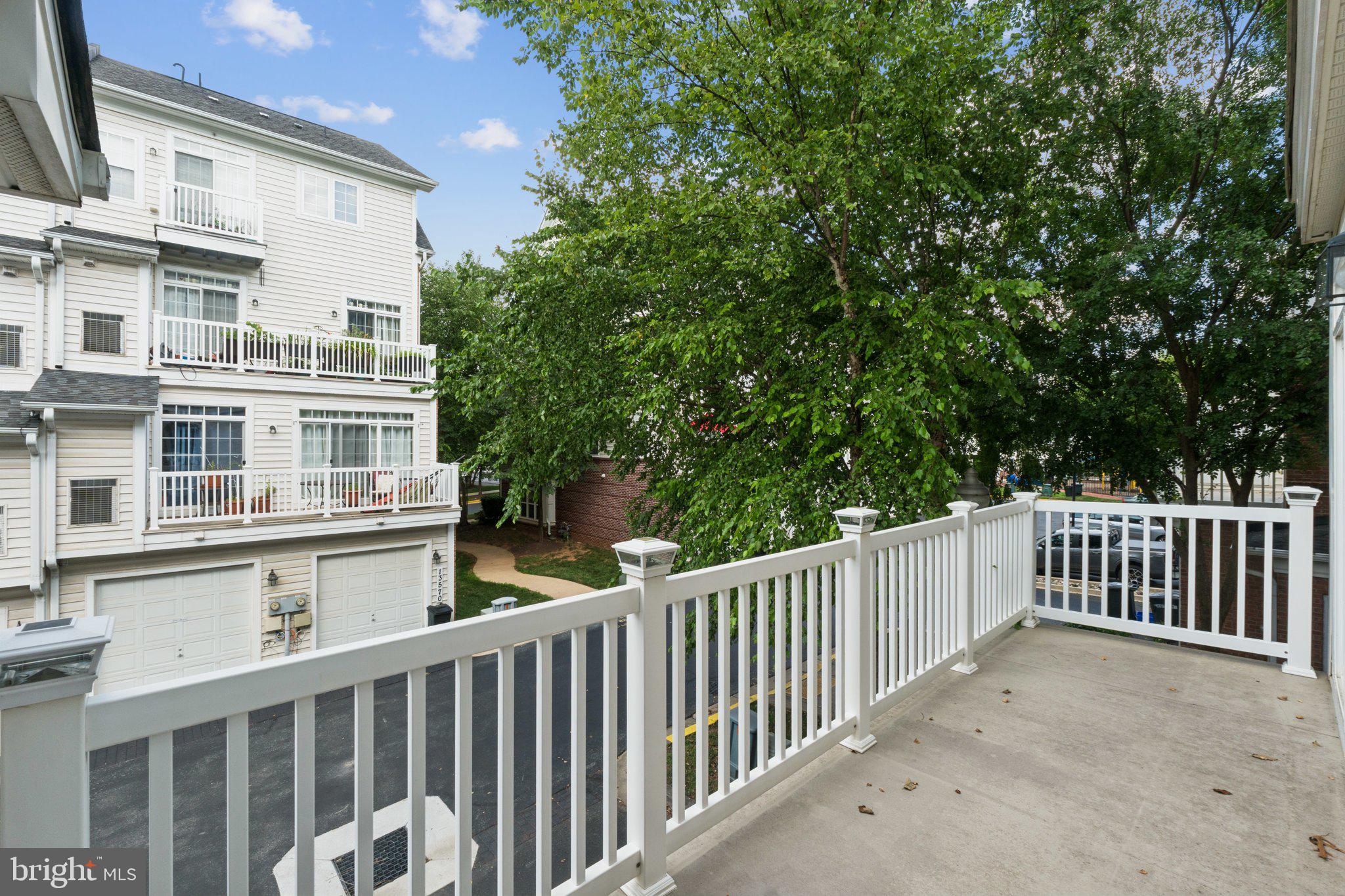 BUCKINGHAM STATION - Residential