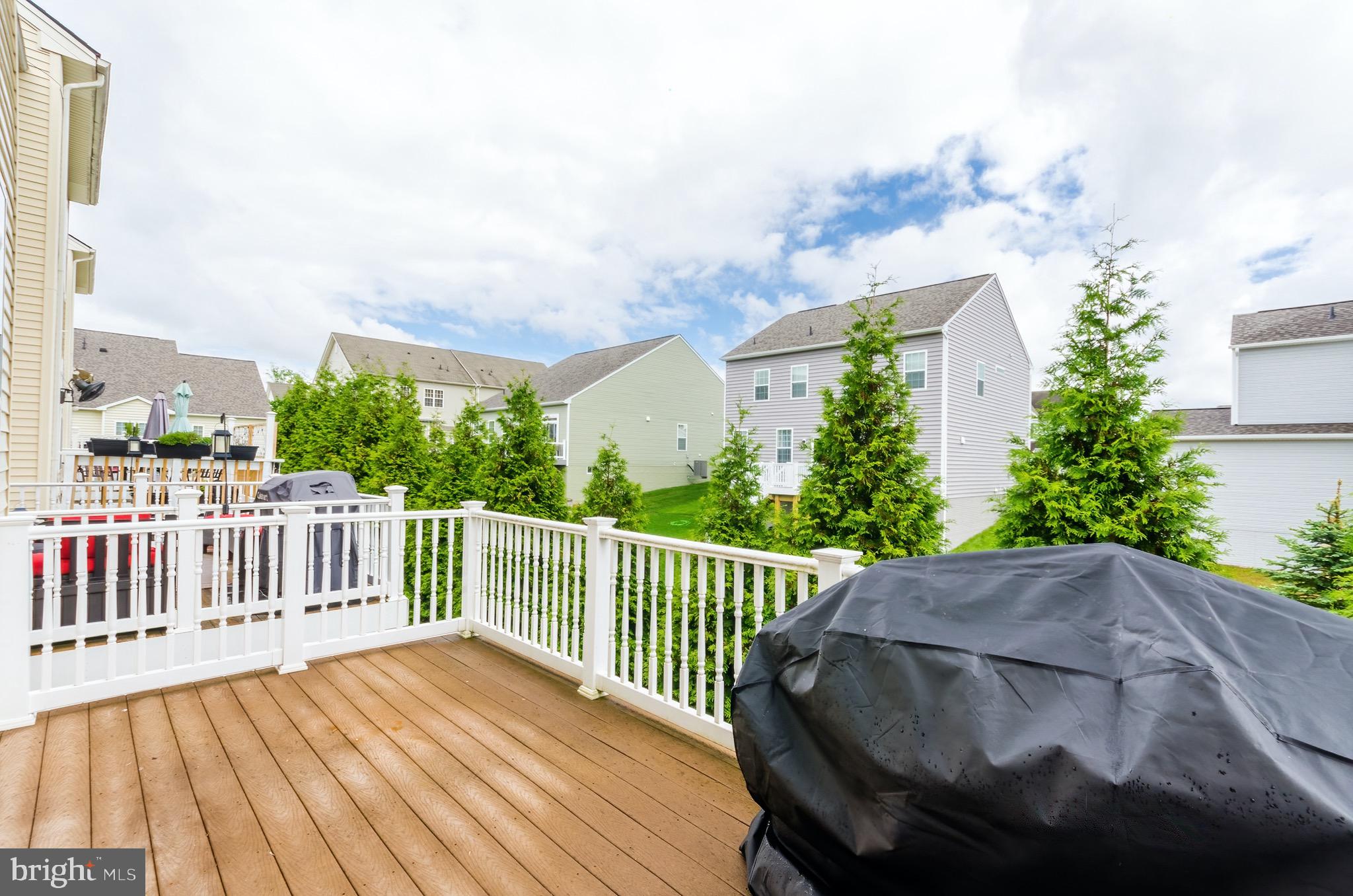 MARTINSBURG STATION - Residential