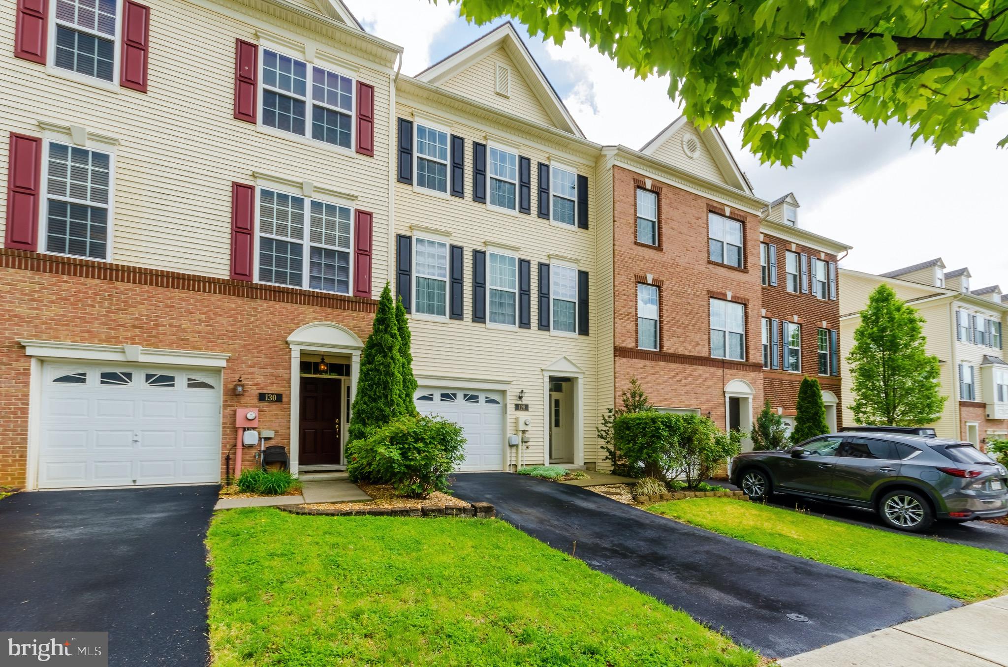 MARTINSBURG STATION - Residential