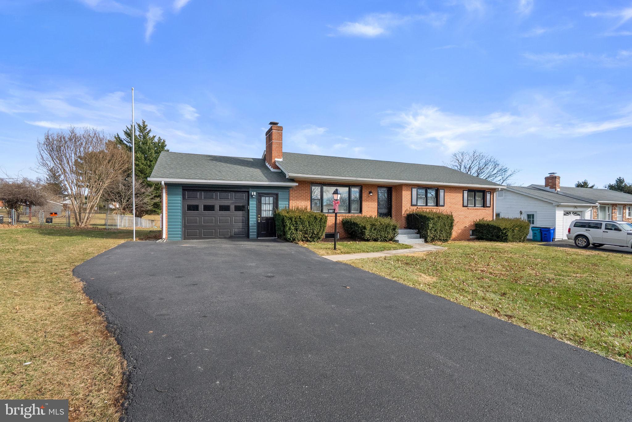 3887 SHADYWOOD DRIVE