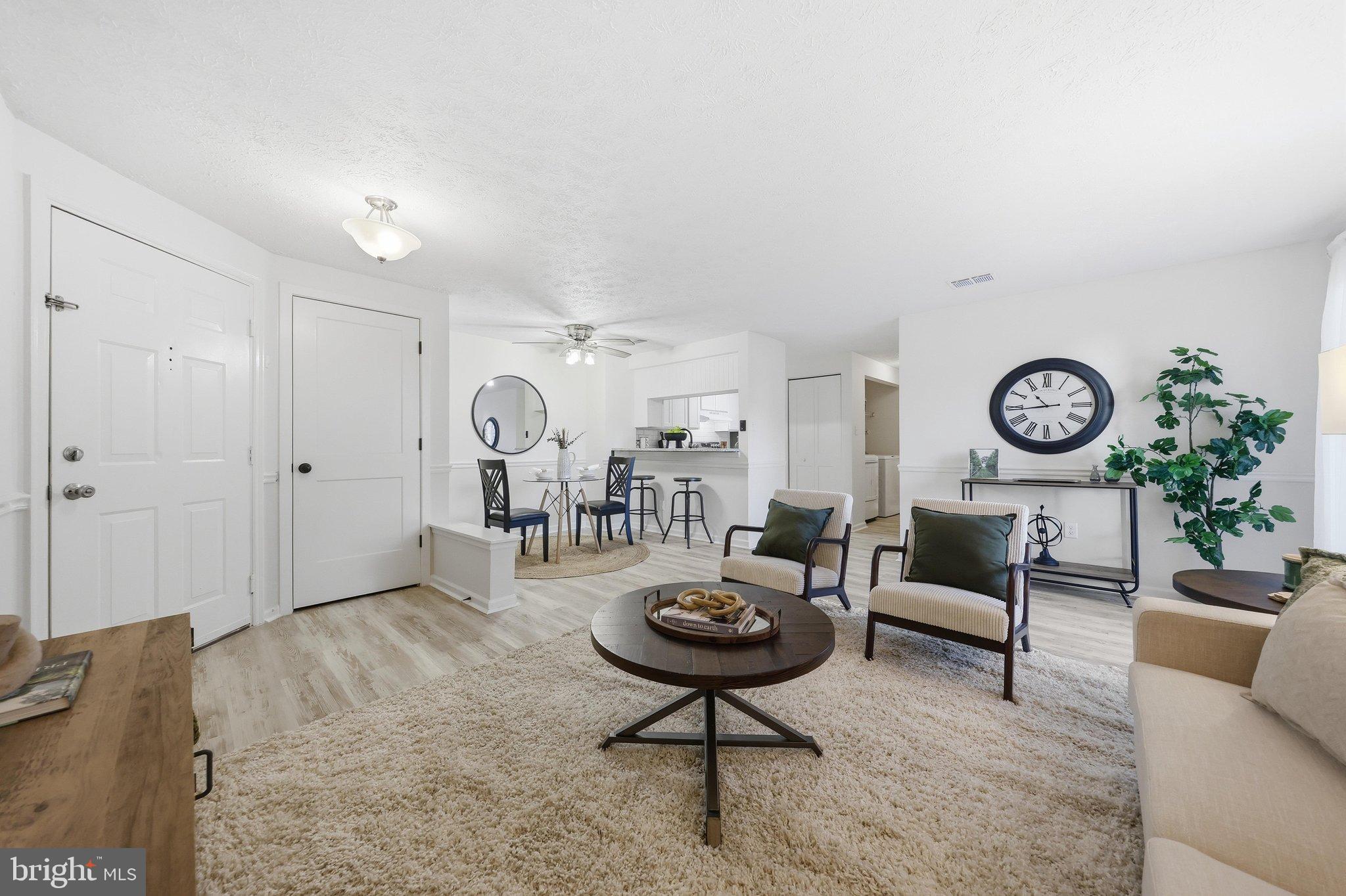 807D STRATFORD WAY 1300D