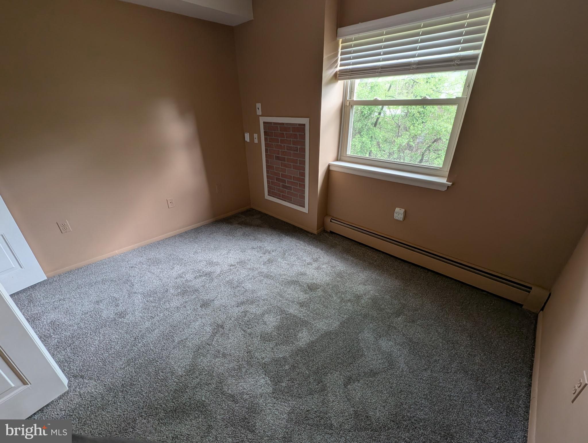 TRIMBLE RUN - Residential