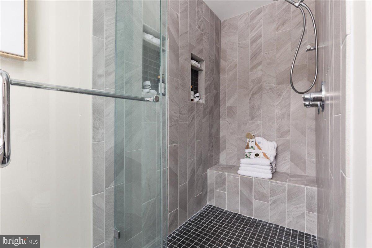 SENECA RIDGE - Residential