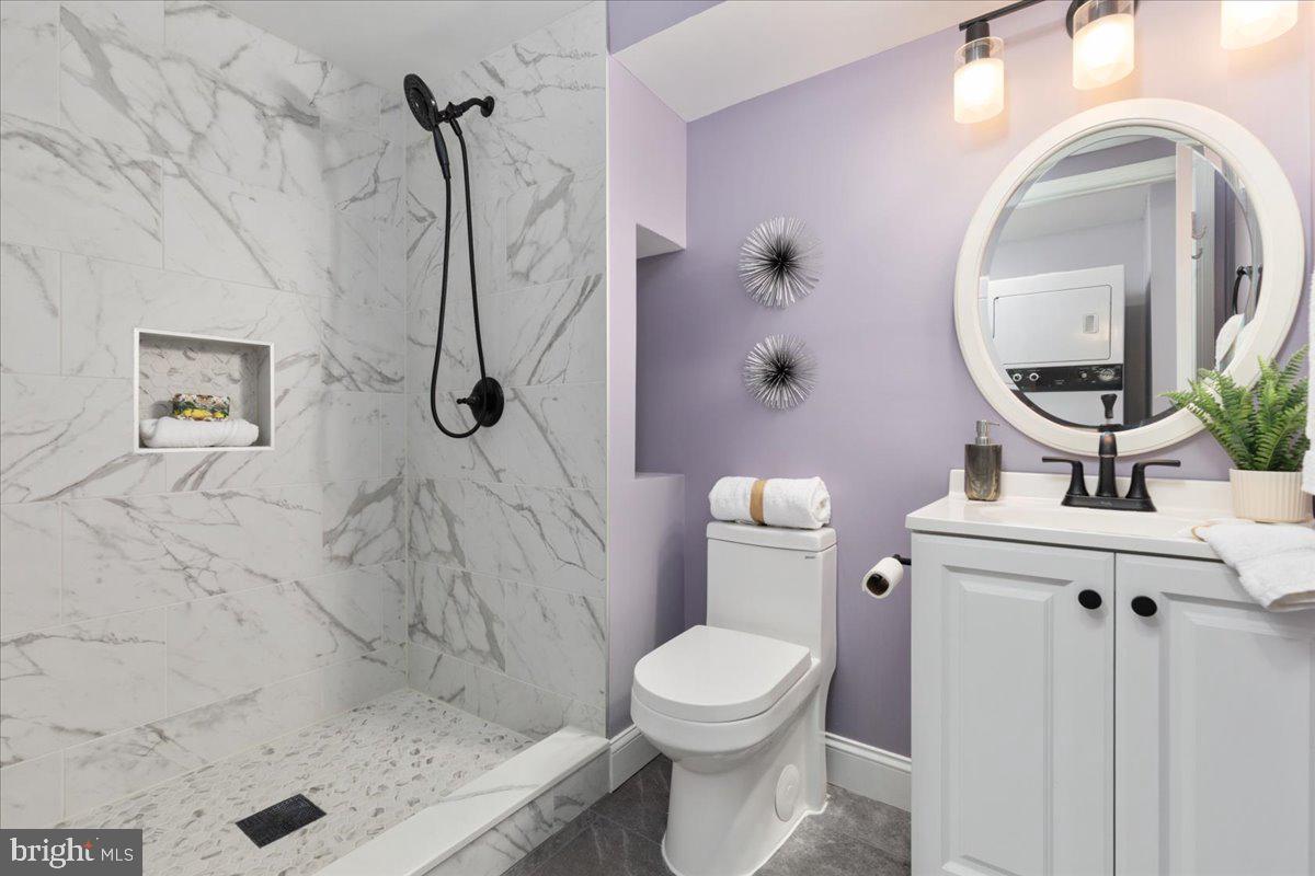 SENECA RIDGE - Residential