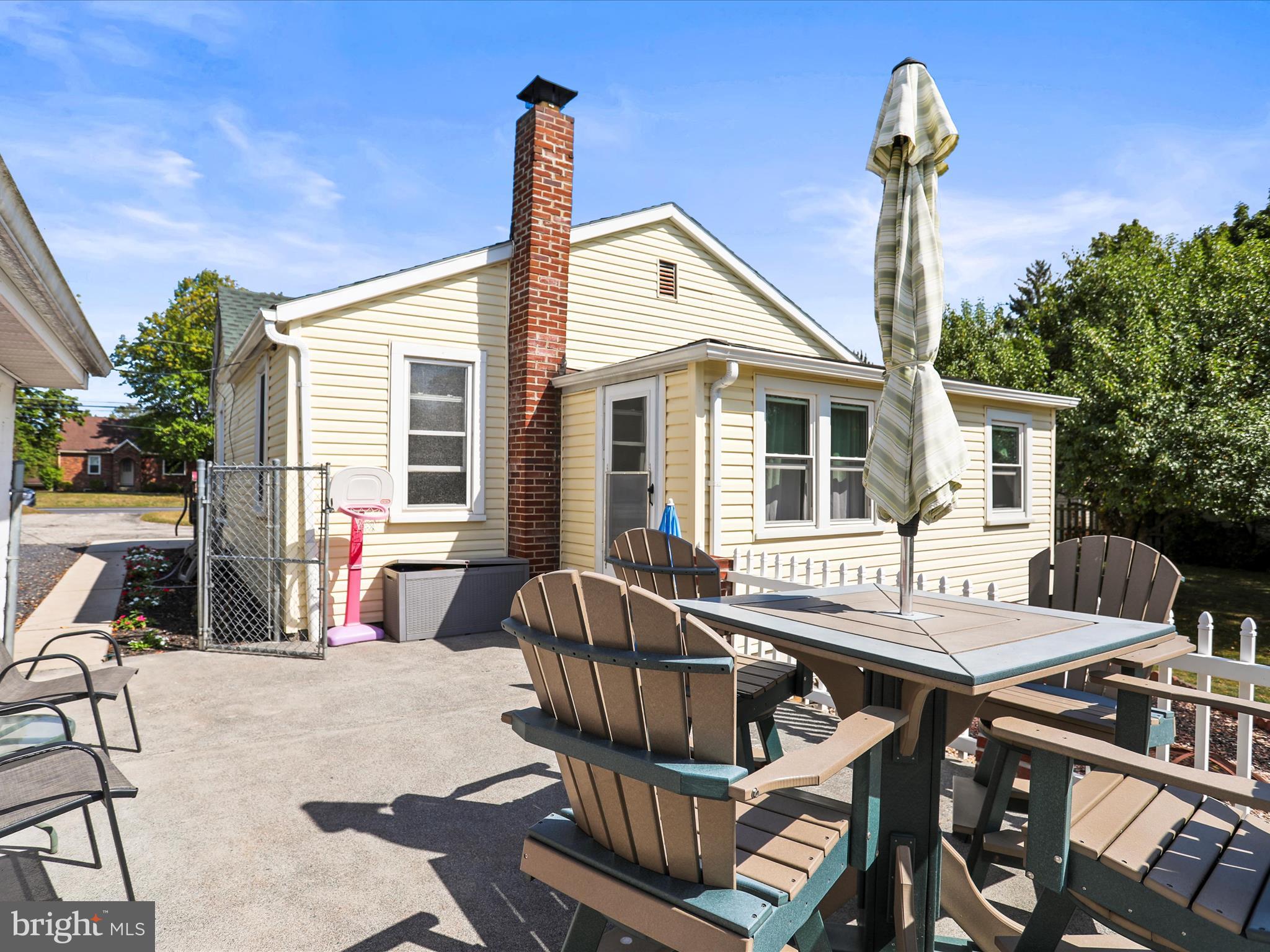 NONE, RURAL - Residential