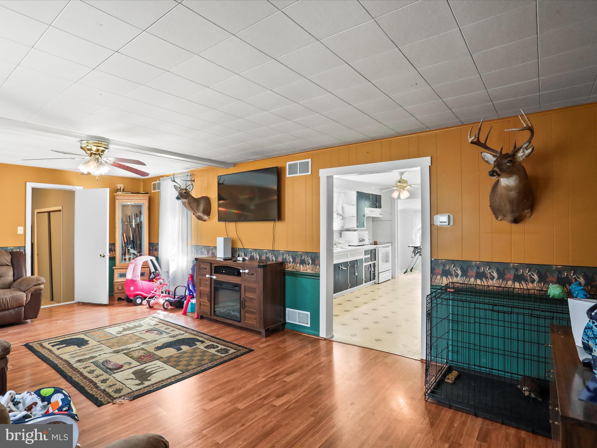 NONE, RURAL - Residential