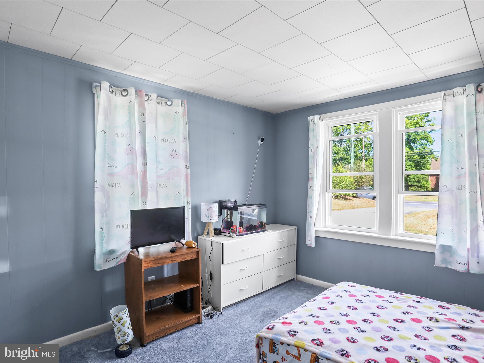 NONE, RURAL - Residential