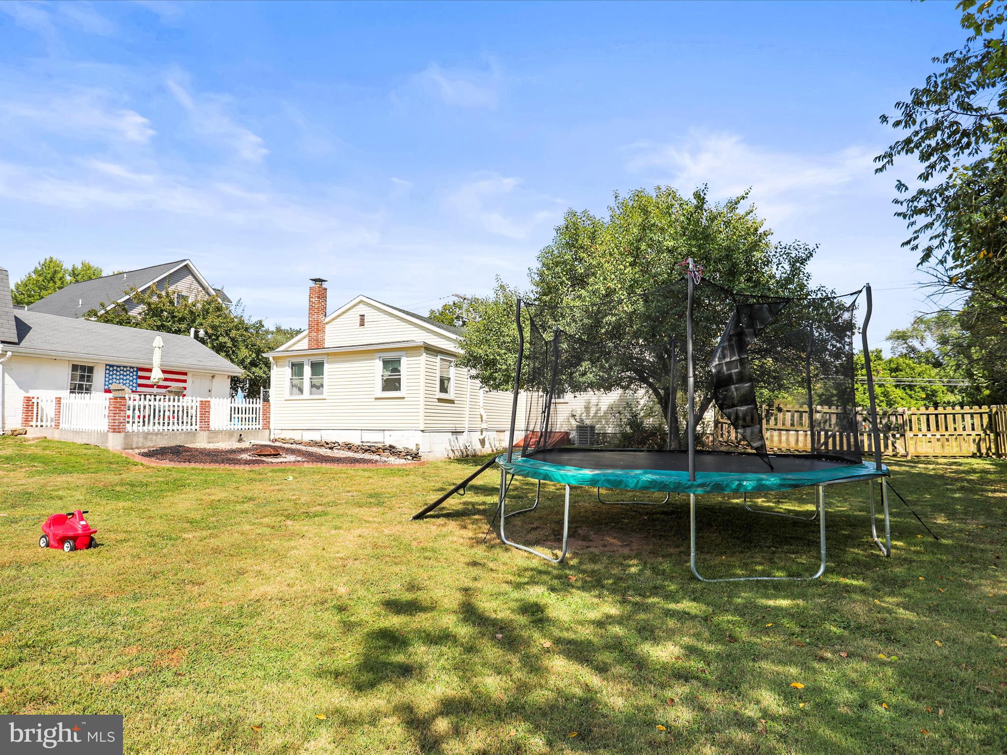 NONE, RURAL - Residential