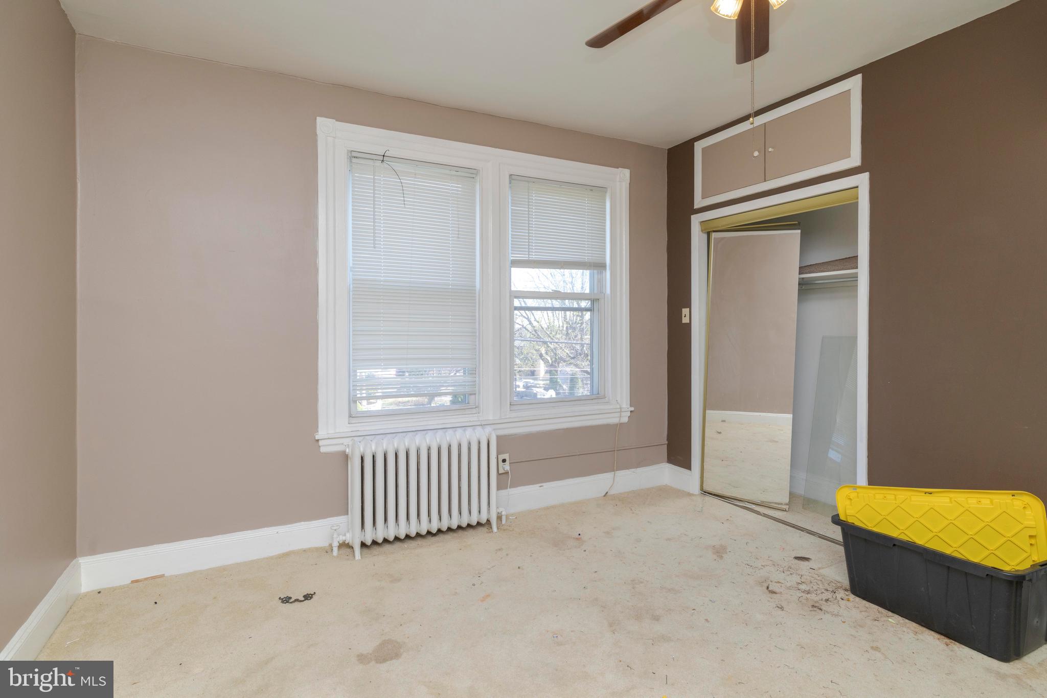 FOX CHASE - Residential