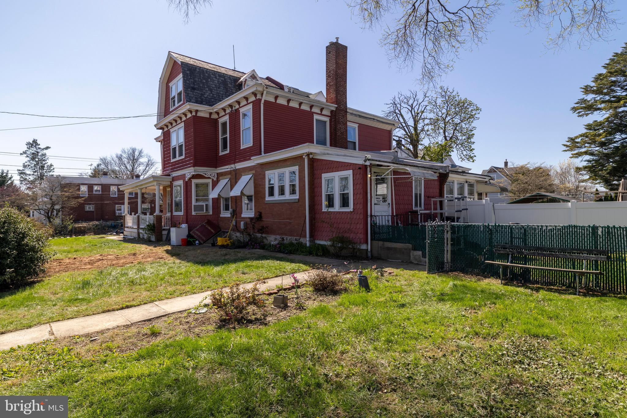 FOX CHASE - Residential