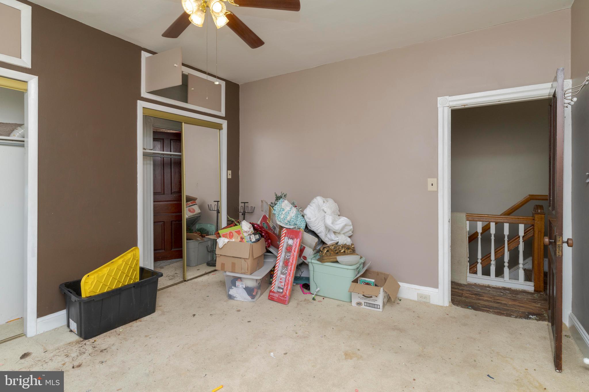 FOX CHASE - Residential