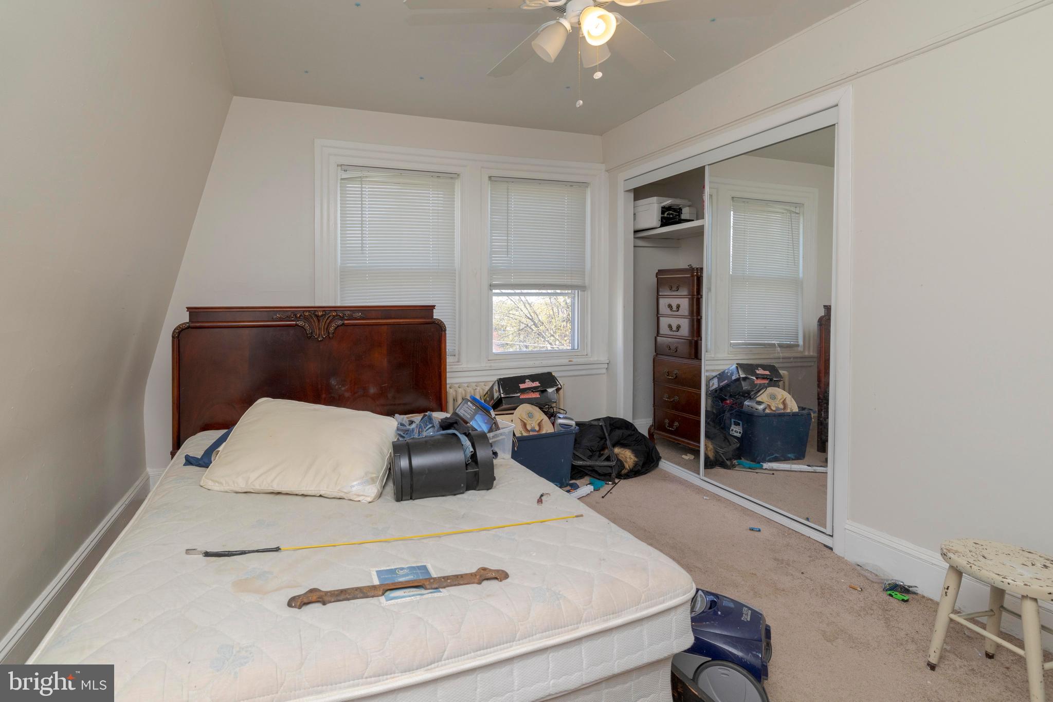 FOX CHASE - Residential