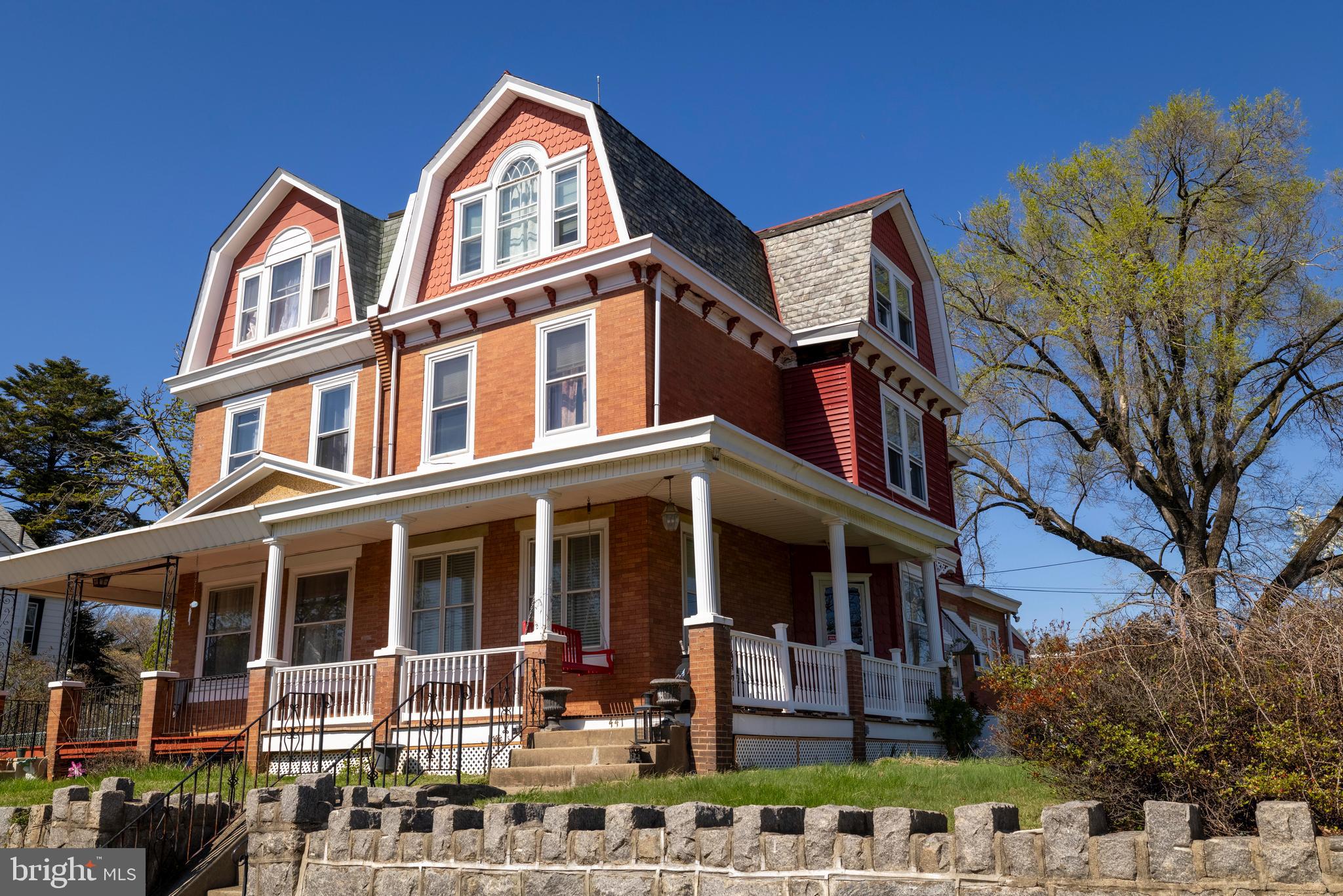 FOX CHASE - Residential