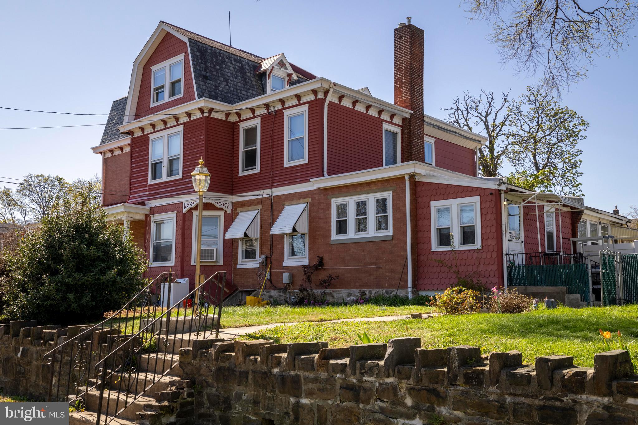 FOX CHASE - Residential