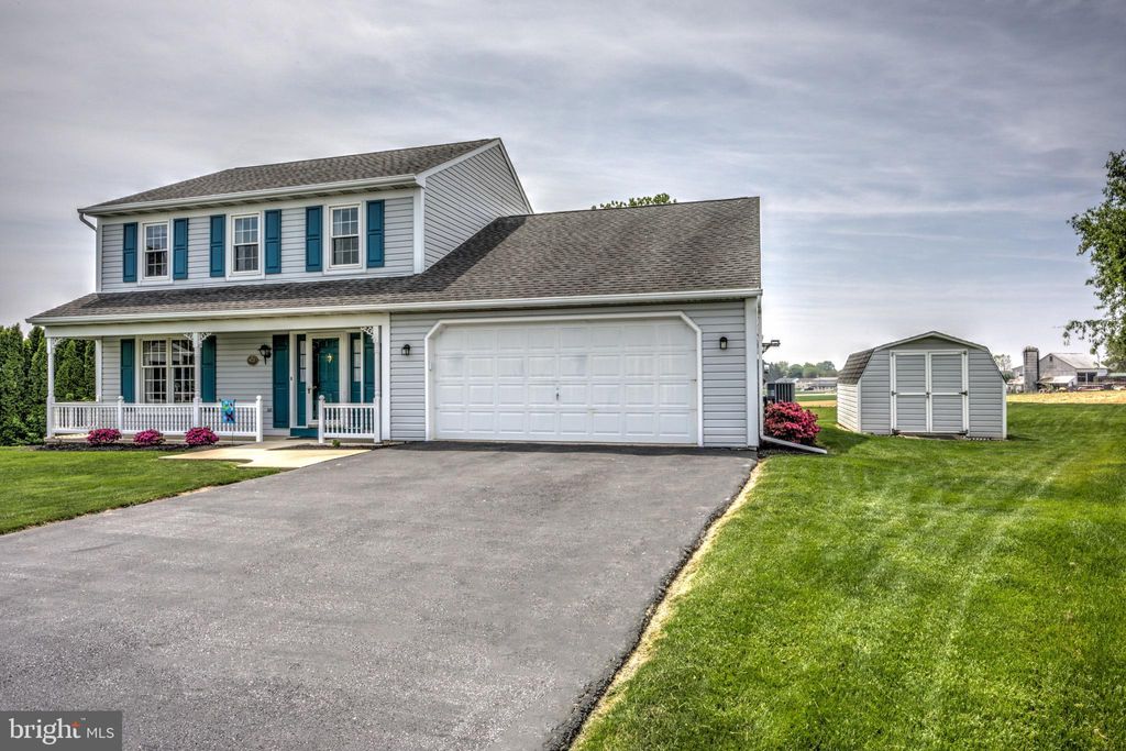 Photo of 328 DOGWOOD LN, NEW HOLLAND, PA 17557 (MLS # PALA2034624)