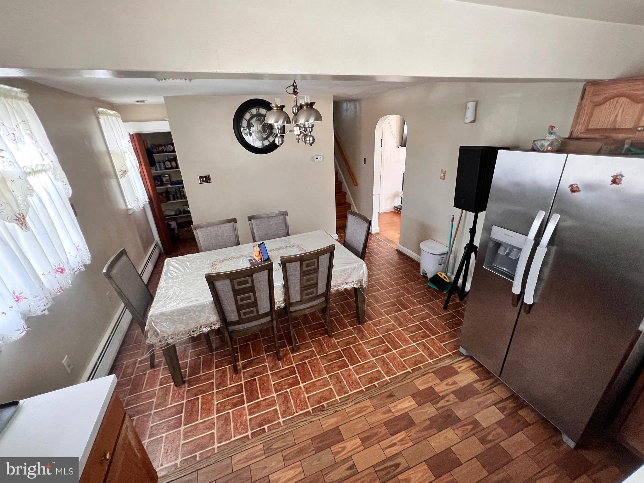 FOX CHASE - Residential