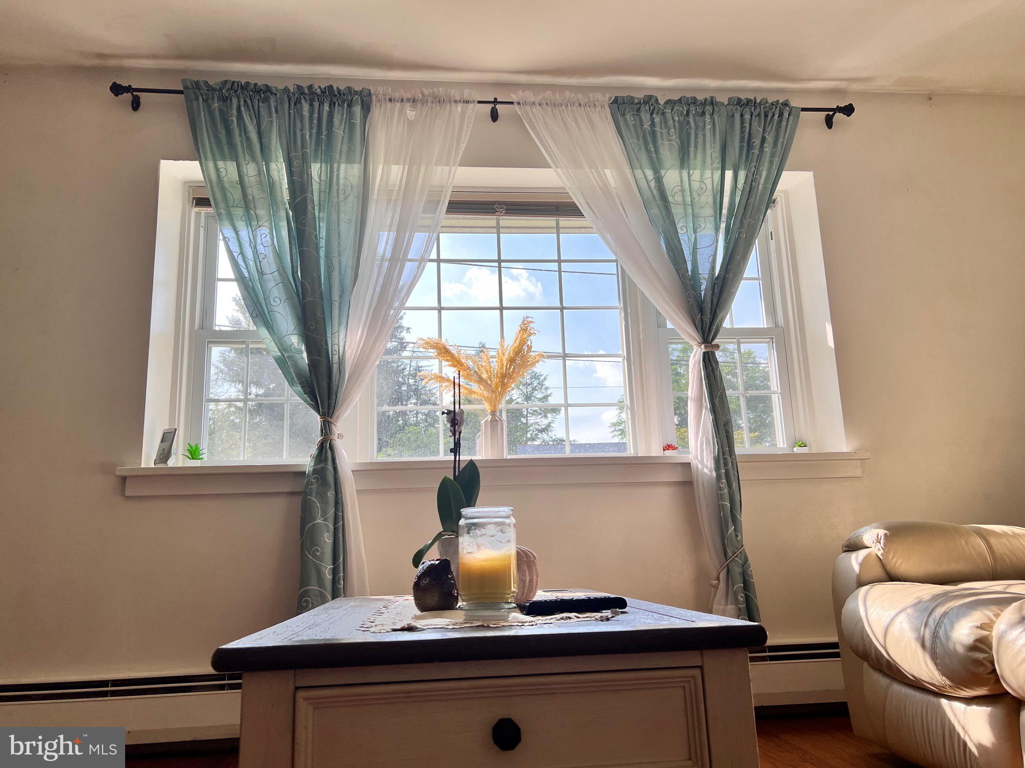 FOX CHASE - Residential