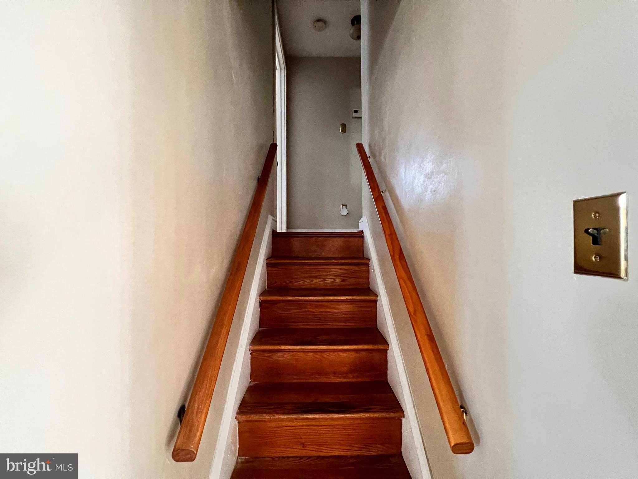 FOX CHASE - Residential