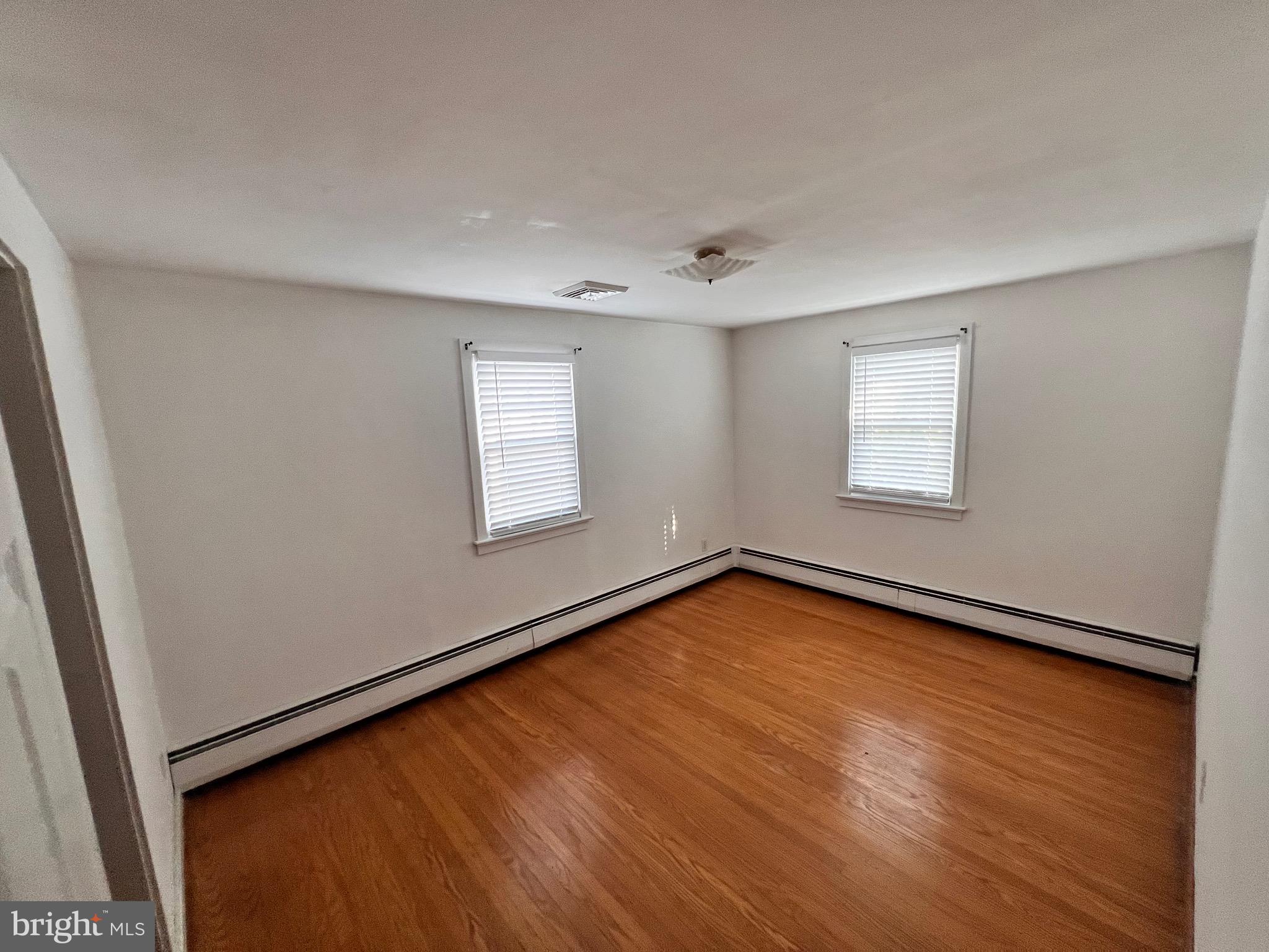 FOX CHASE - Residential