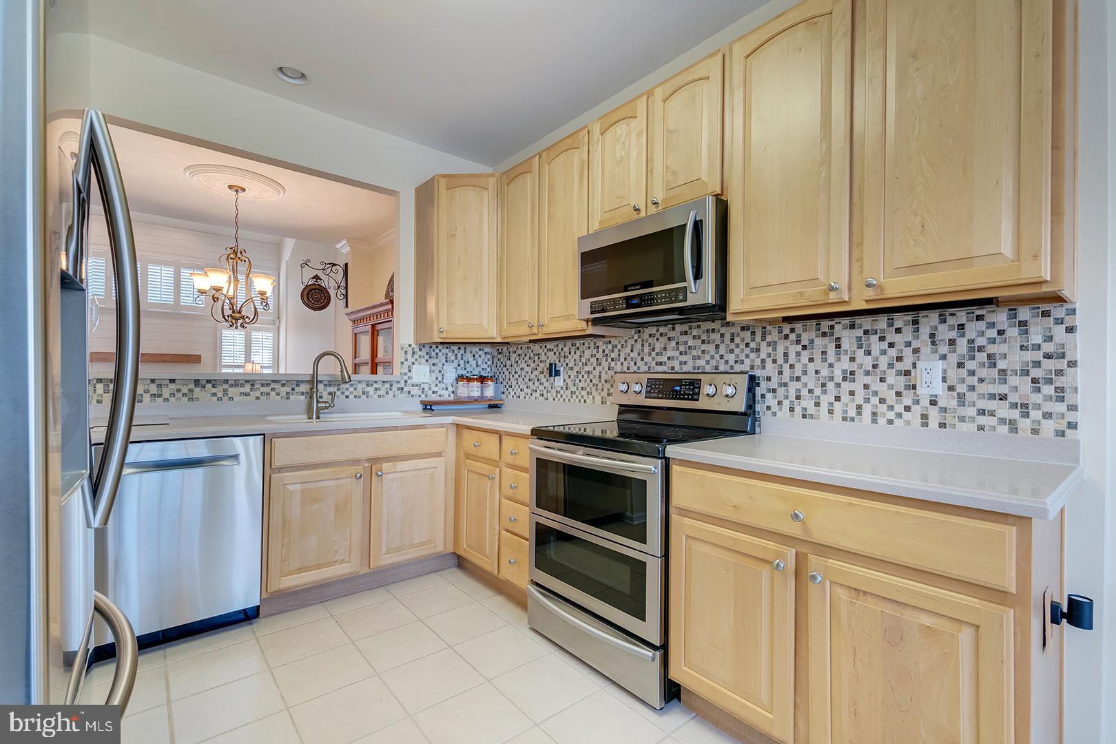 32257 PELICAN COURT