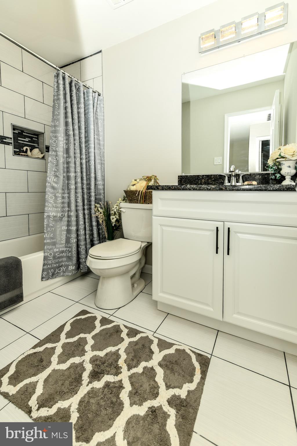 TANTALLON ON THE POTOMAC - Residential