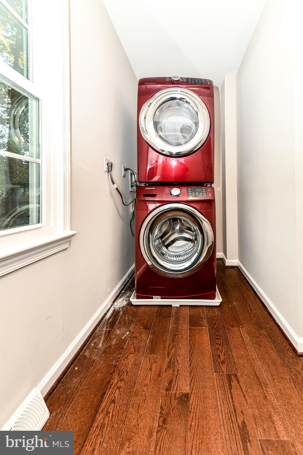 TANTALLON ON THE POTOMAC - Residential