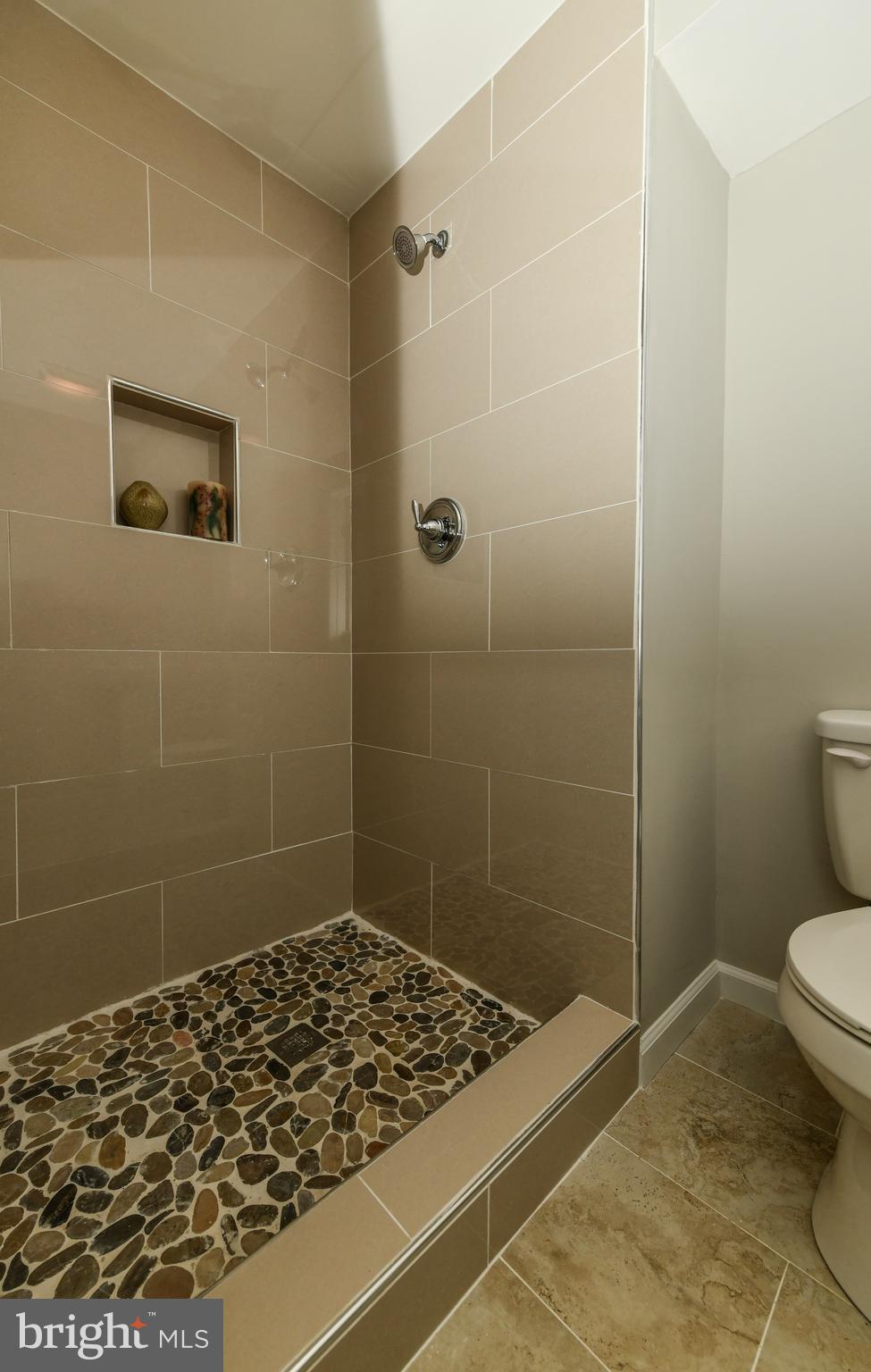 TANTALLON ON THE POTOMAC - Residential