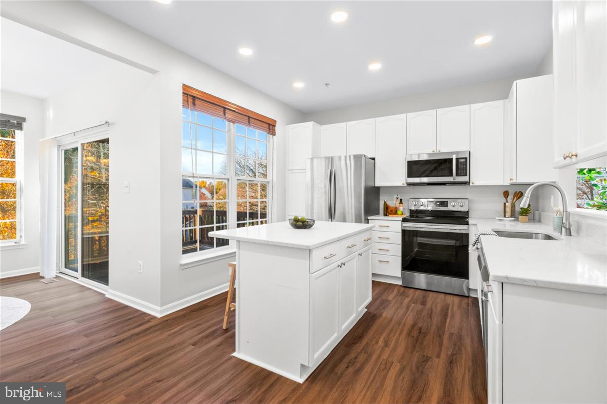 NORTH CROSSING - Residential