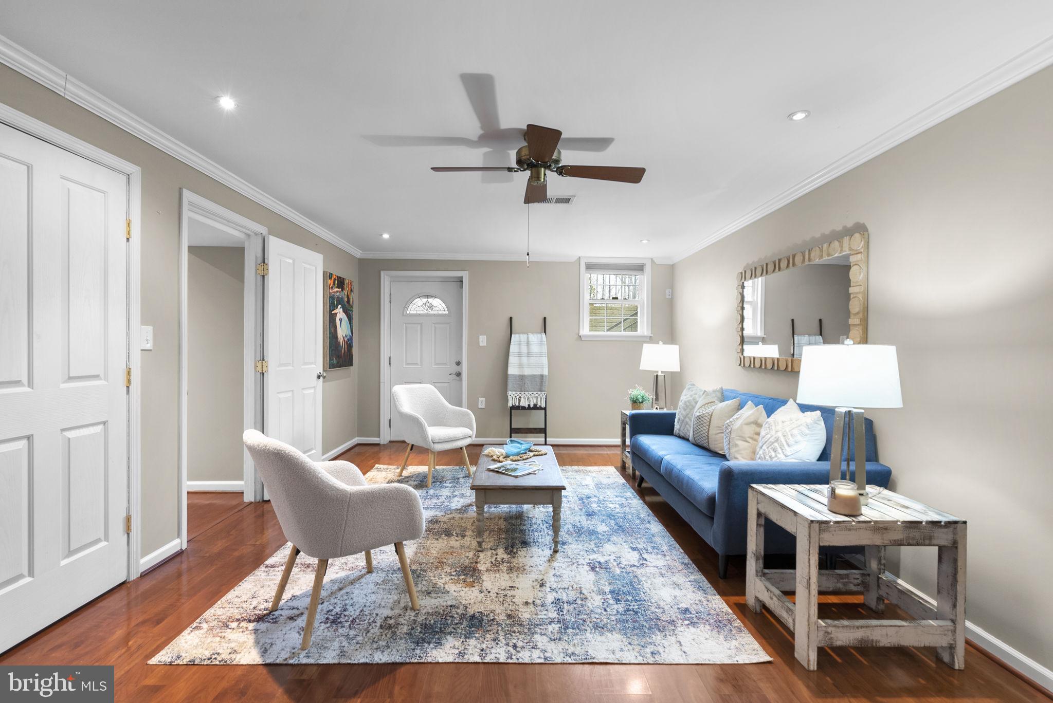 LONGMEAD - Residential