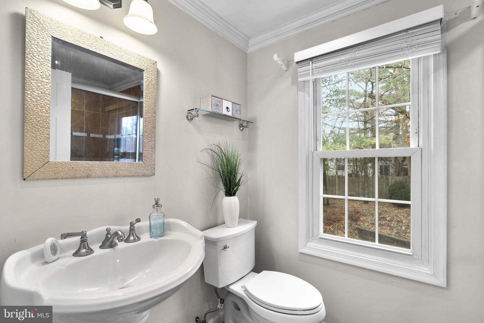 LONGMEAD - Residential