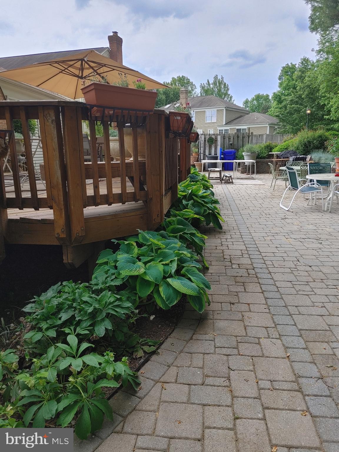 LONGMEAD - Residential