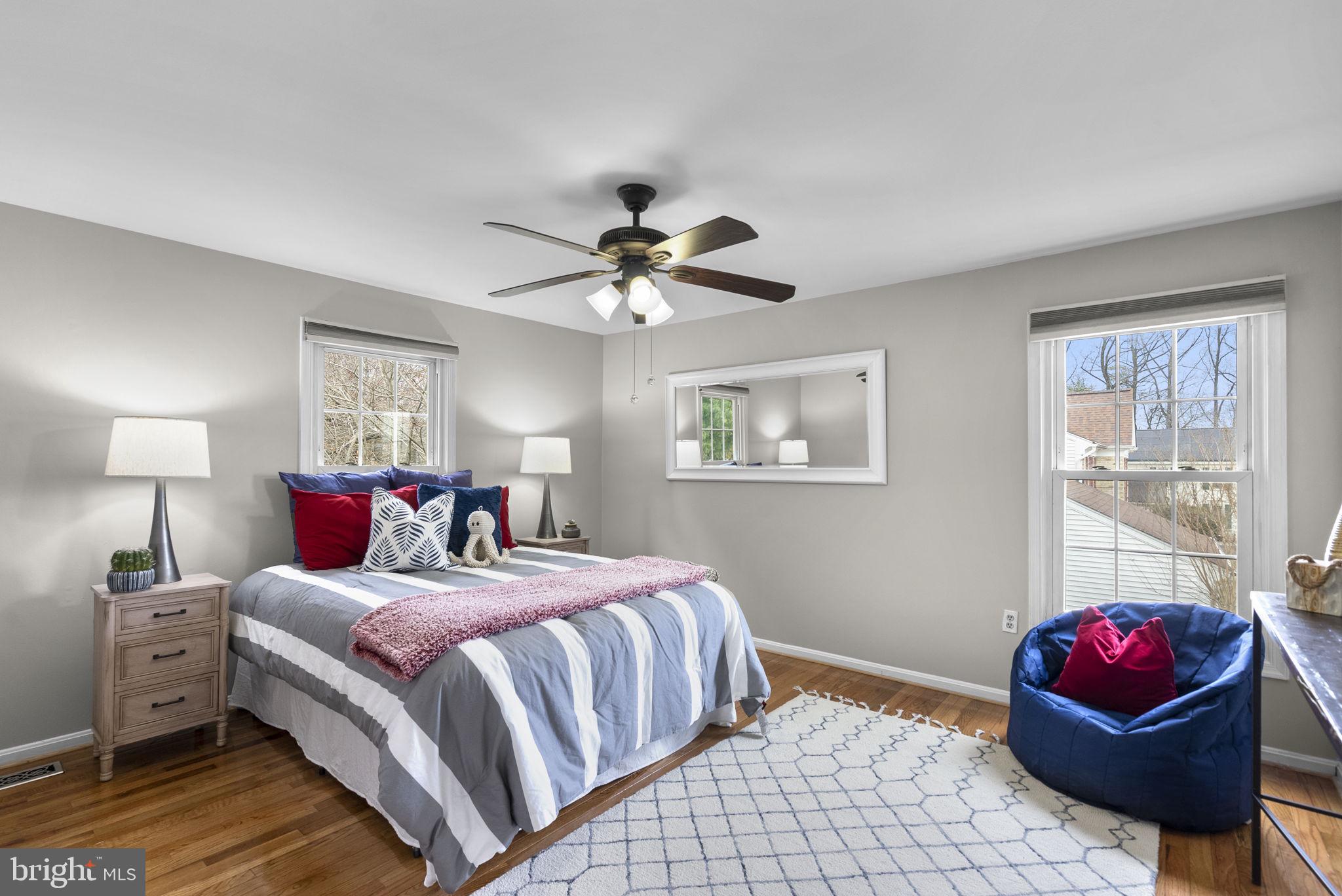 LONGMEAD - Residential