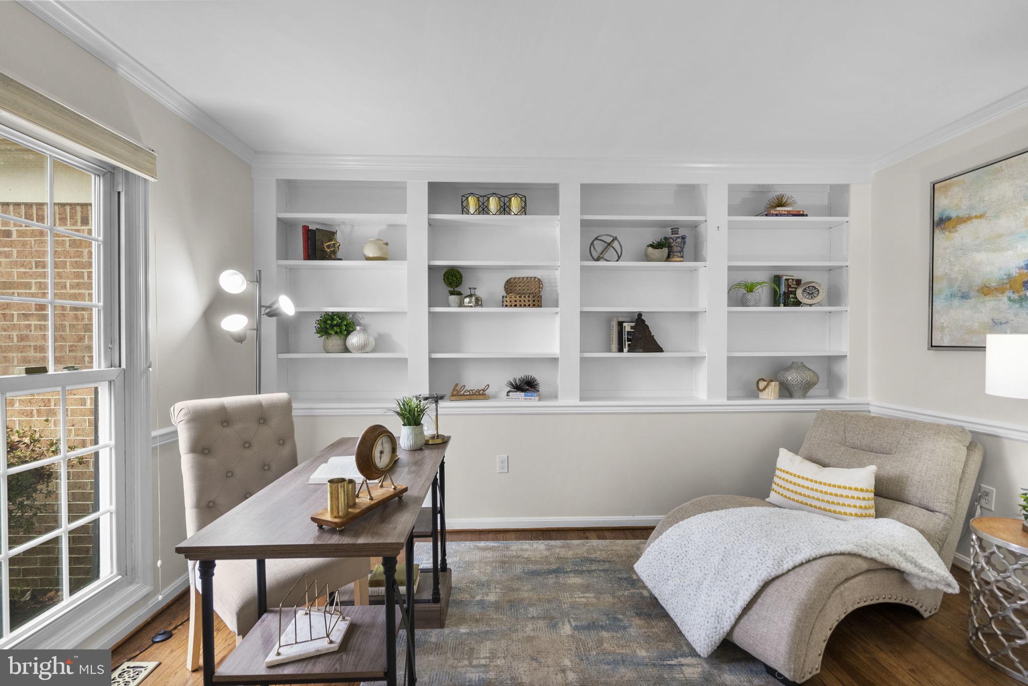 LONGMEAD - Residential