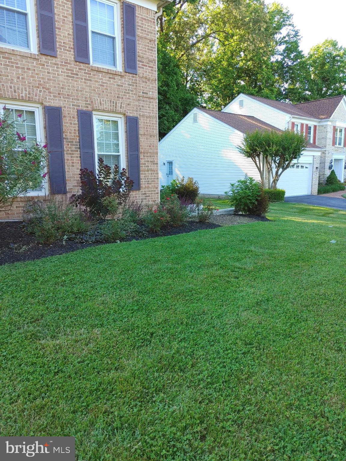LONGMEAD - Residential