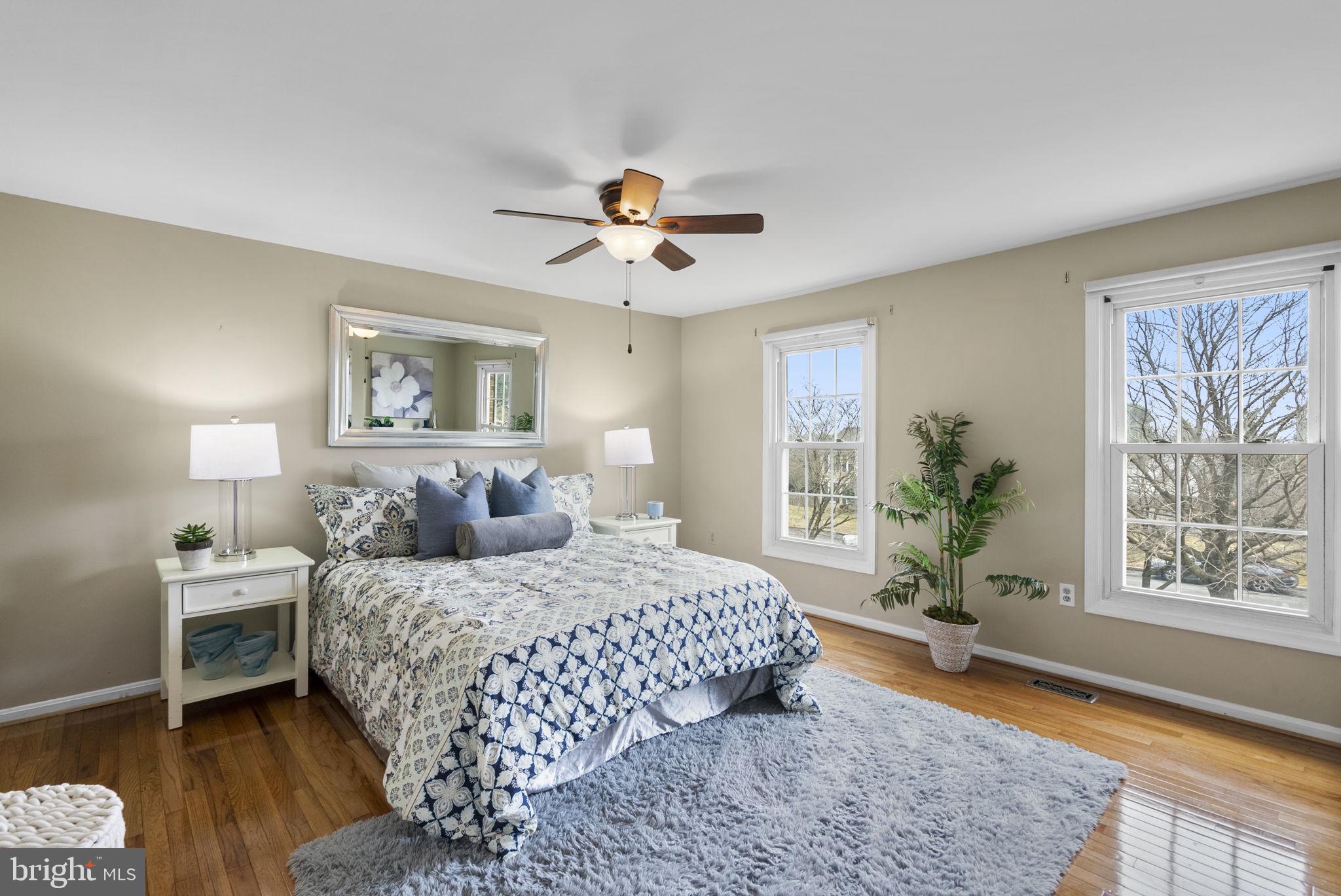 LONGMEAD - Residential
