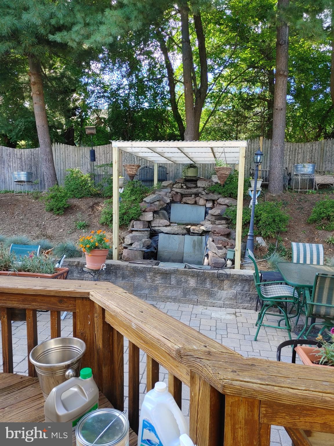 LONGMEAD - Residential