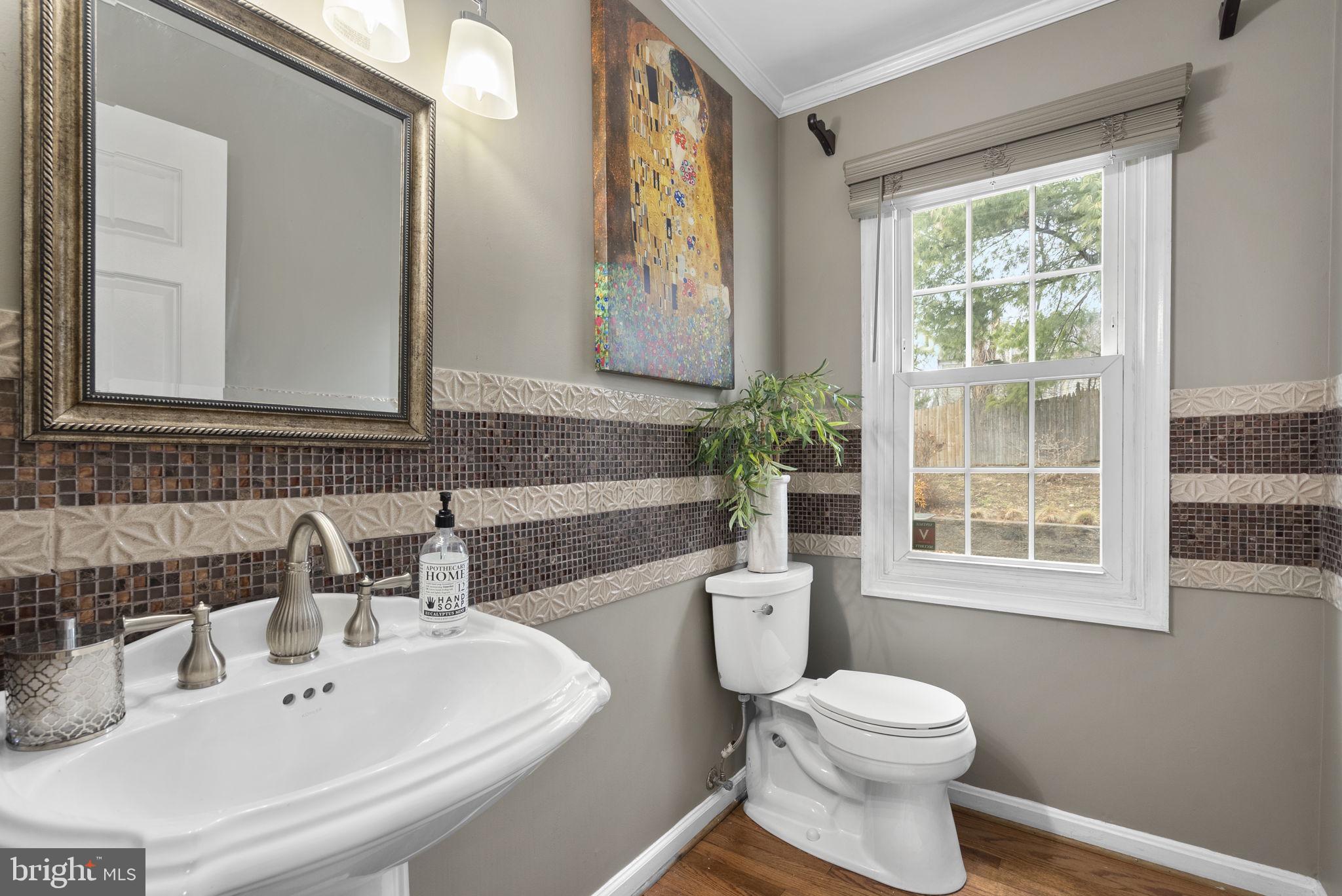 LONGMEAD - Residential