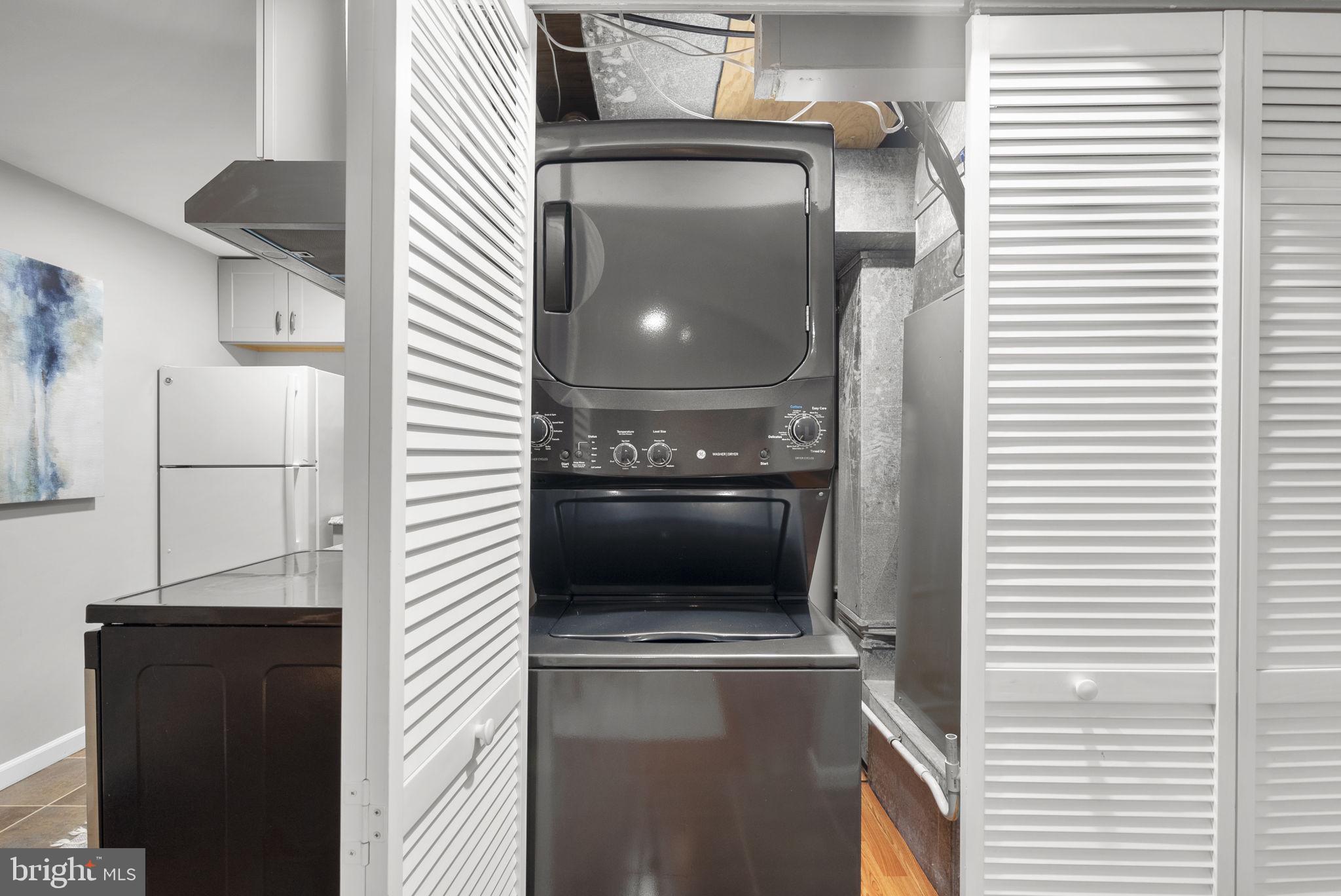 LONGMEAD - Residential
